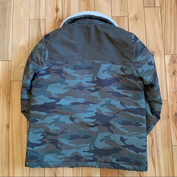 Abercrombie and Fitch Boys Fall Jacket - Picture 7 of 9